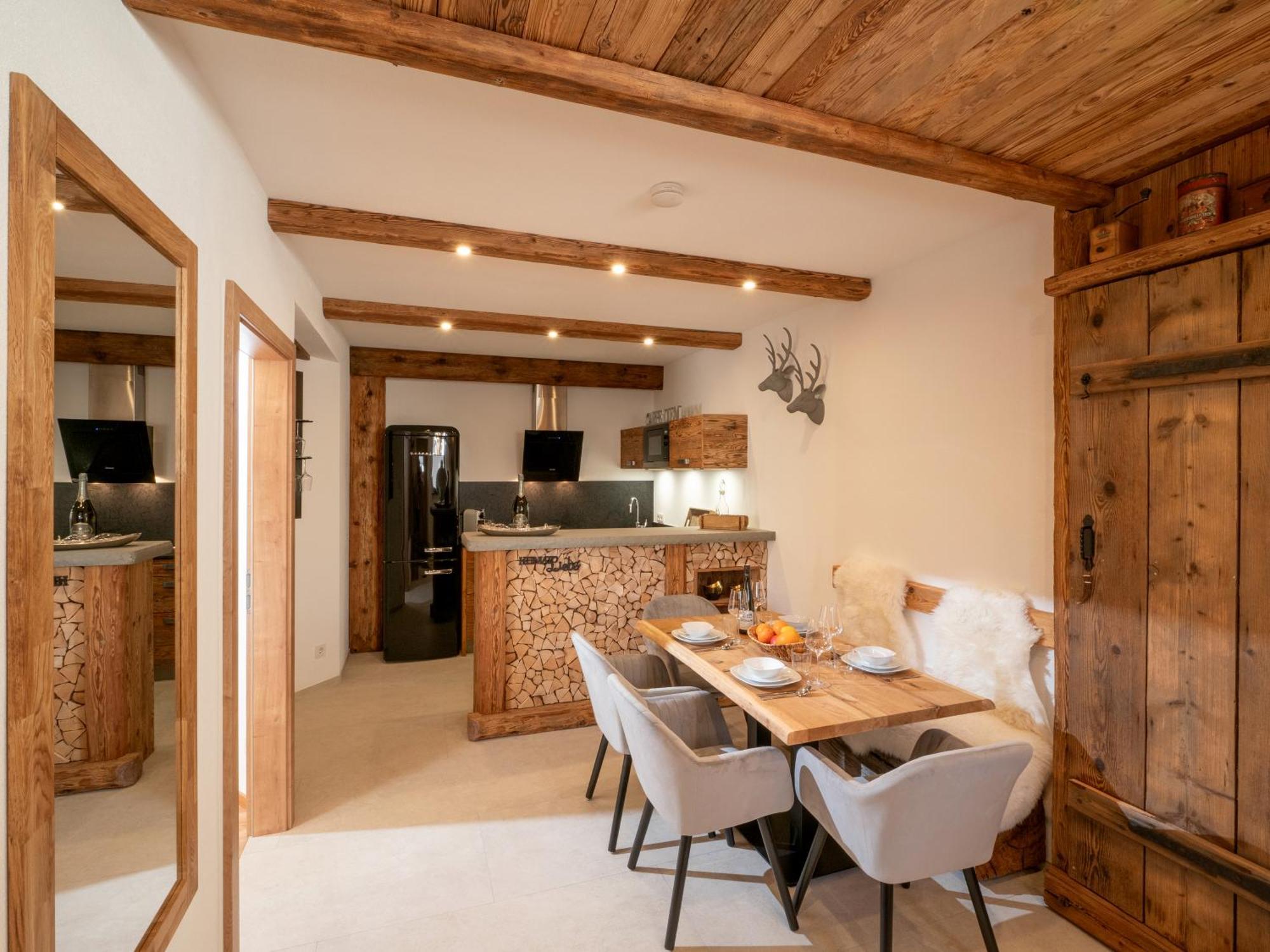 Tirol Chalet Brixen Бриксен-им-Тале Экстерьер фото