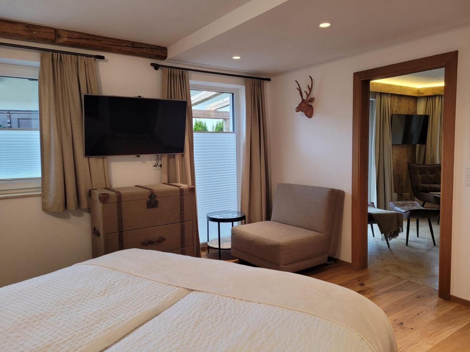 Tirol Chalet Brixen Бриксен-им-Тале Экстерьер фото